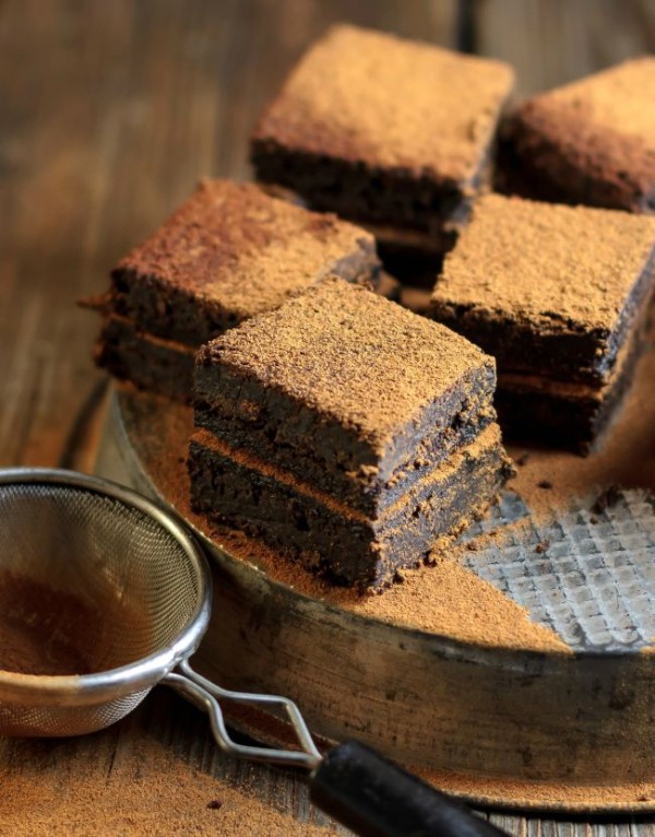 Mexican_hot_chocolate_double_fudge_brownies