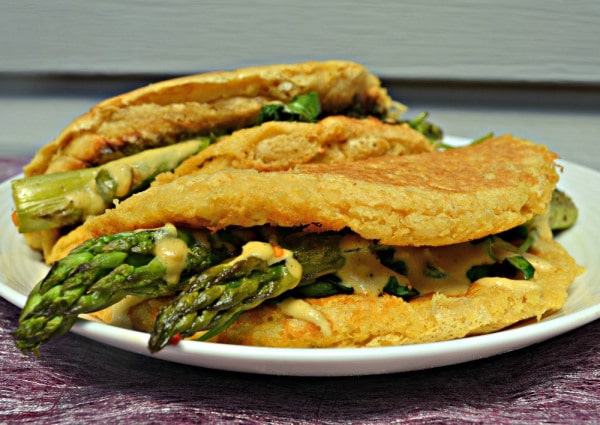 Vegan Omelette with Asparagus, Spinach and Cheese